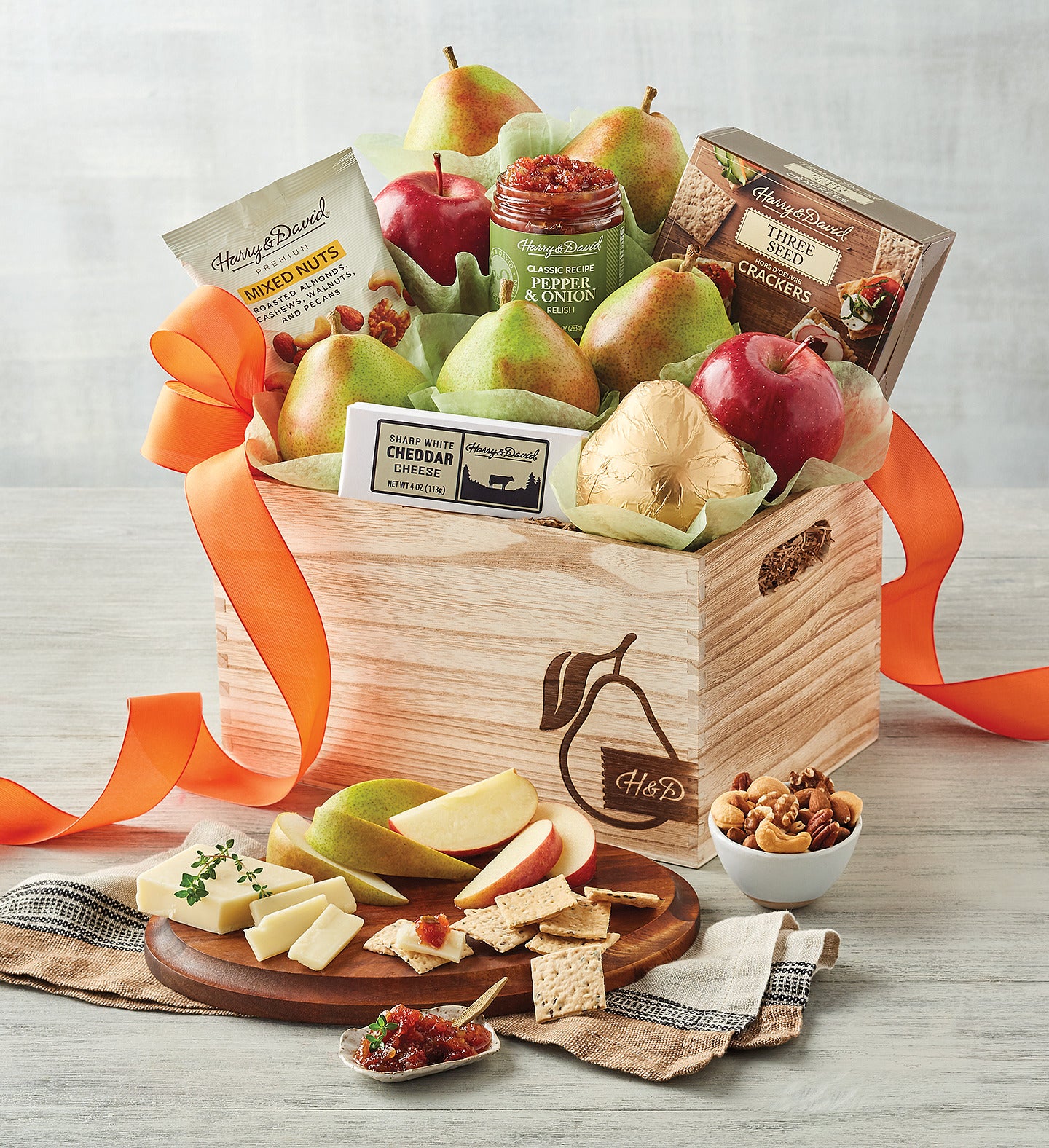 6-Month Presidential Gift Basket Fruit-of-the-Month Club® Collection (Begins in November)