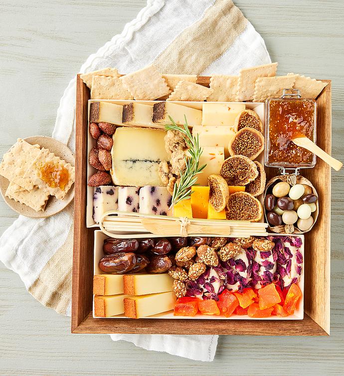 Boarderie™ Ciccetti All Cheese Board