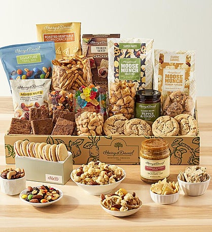 Harry & David® Supreme Gift Box with Sweet and Salty Treats