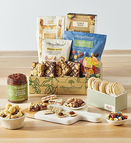 Harry & David® Deluxe Gift Box with Sweet and Salty Treats
