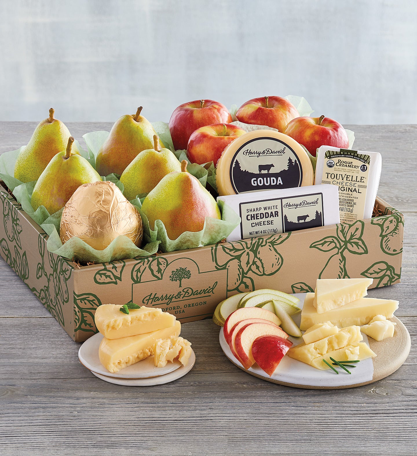 12-Month Fruit-of-the-Month Club® Signature Classic Gift Box Collection (Begins in April)