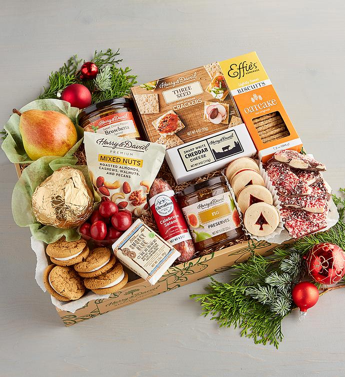 16 Best Christmas Gift Baskets Everyone Will Love [2022]