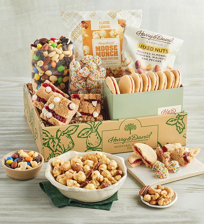 Harry & David® Classic Gift Box with Sweet and Salty Treats