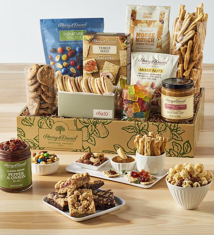 Harry & David® Grand Gift Box with Sweet and Salty Treats