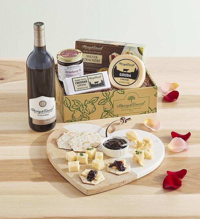 Valentine&#x27;s Day Cheese Gift with Wine 
